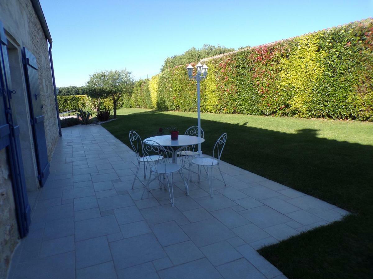 L'Oasis Bed and Breakfast Port-dʼEnvaux Eksteriør billede